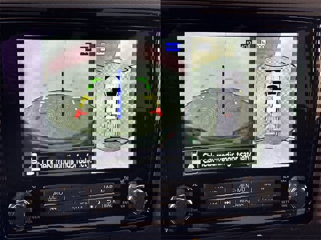 Used 2023 Nissan Frontier Pro-X w/ Pro Convenience Package image 15