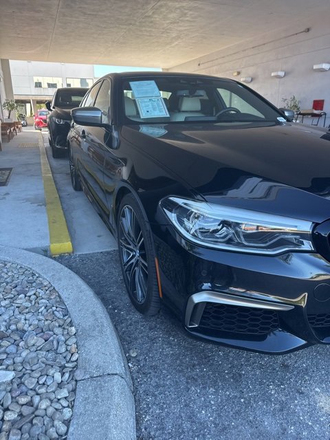 Used 2020 BMW M550i xDrive w/ Executive Package image 4