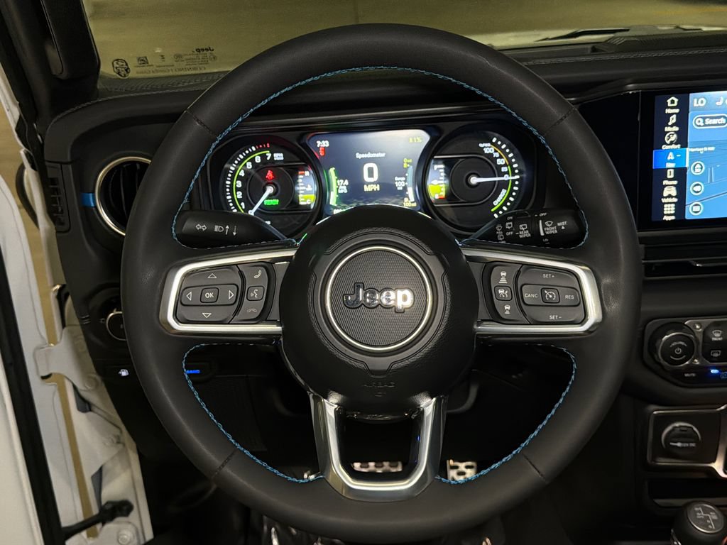 Used 2024 Jeep Wrangler High Altitude AWD/4WD image 28