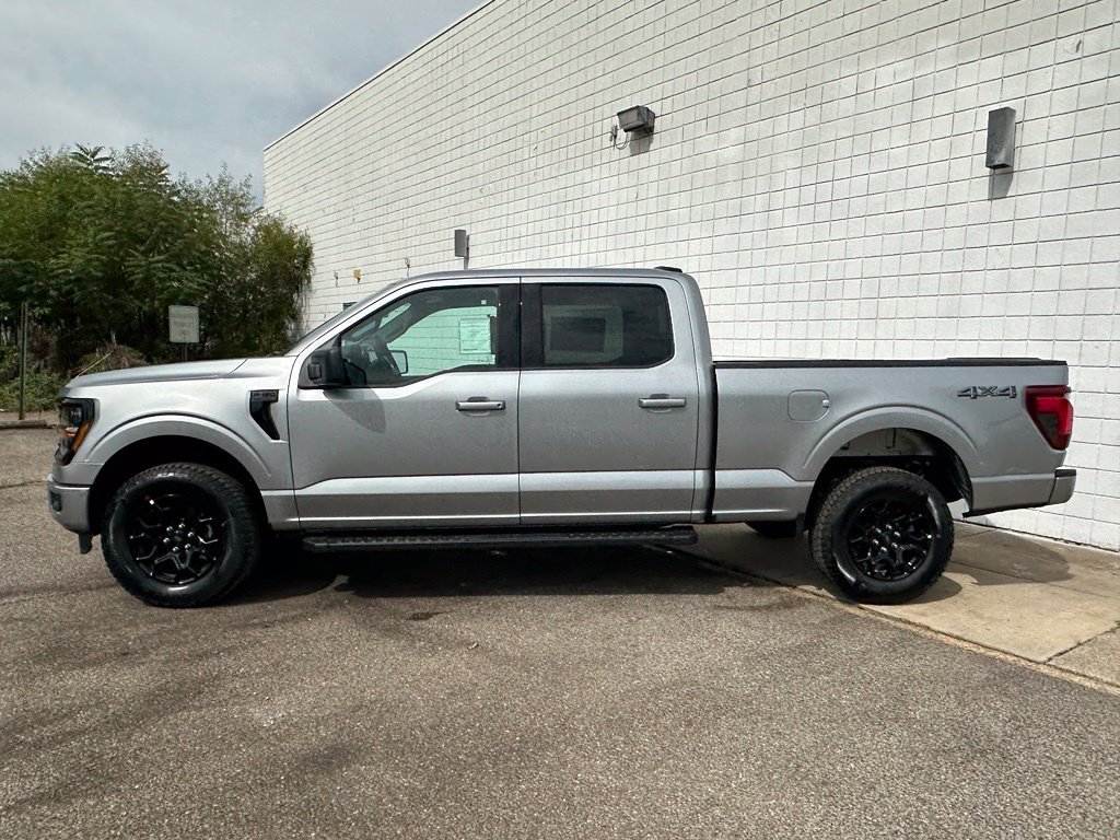 New 2026 Ford F150 XLT w/ XLT Black Appearance Package AWD/4WD image 2