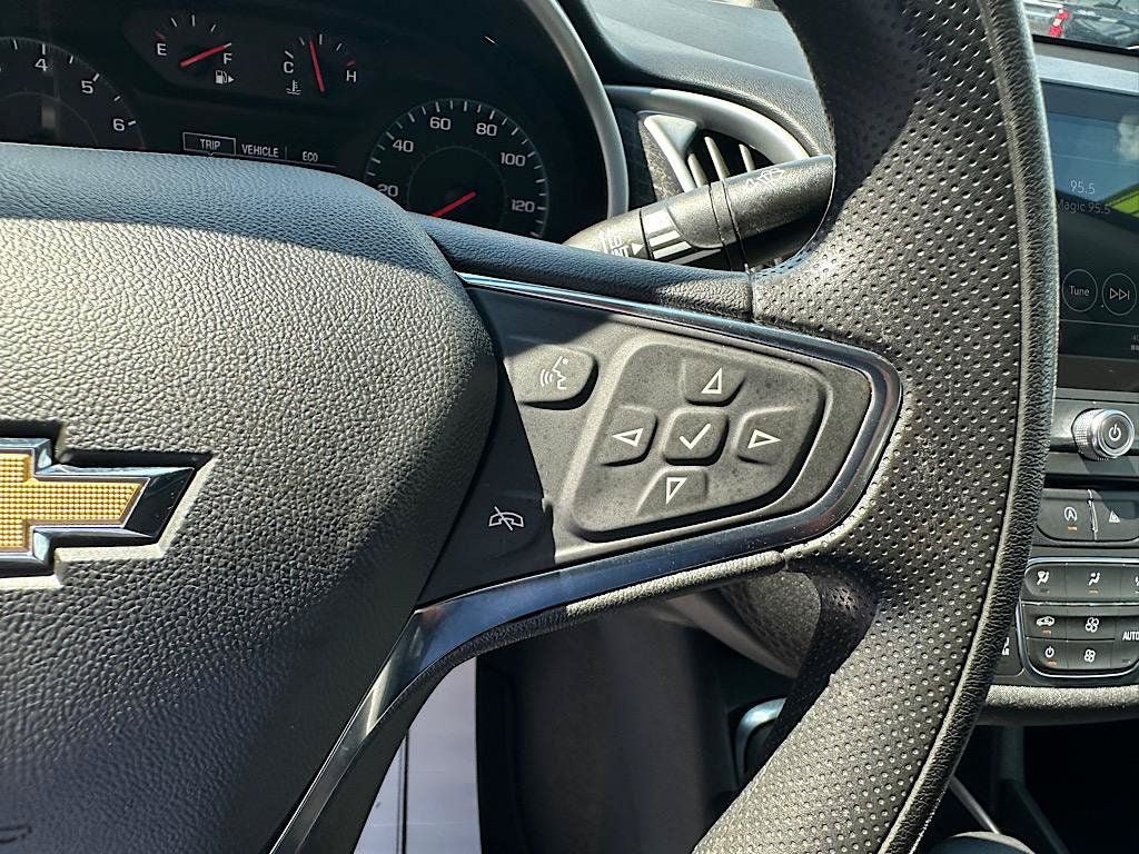 Used 2024 Chevrolet Malibu LT FWD image 21
