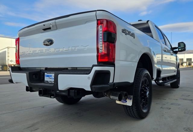 New 2026 Ford F250 Lariat w/ Black Appearance Package image 5