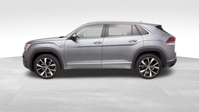 Used 2025 Volkswagen Atlas Cross Sport SEL Premium R-Line AWD/4WD image 5