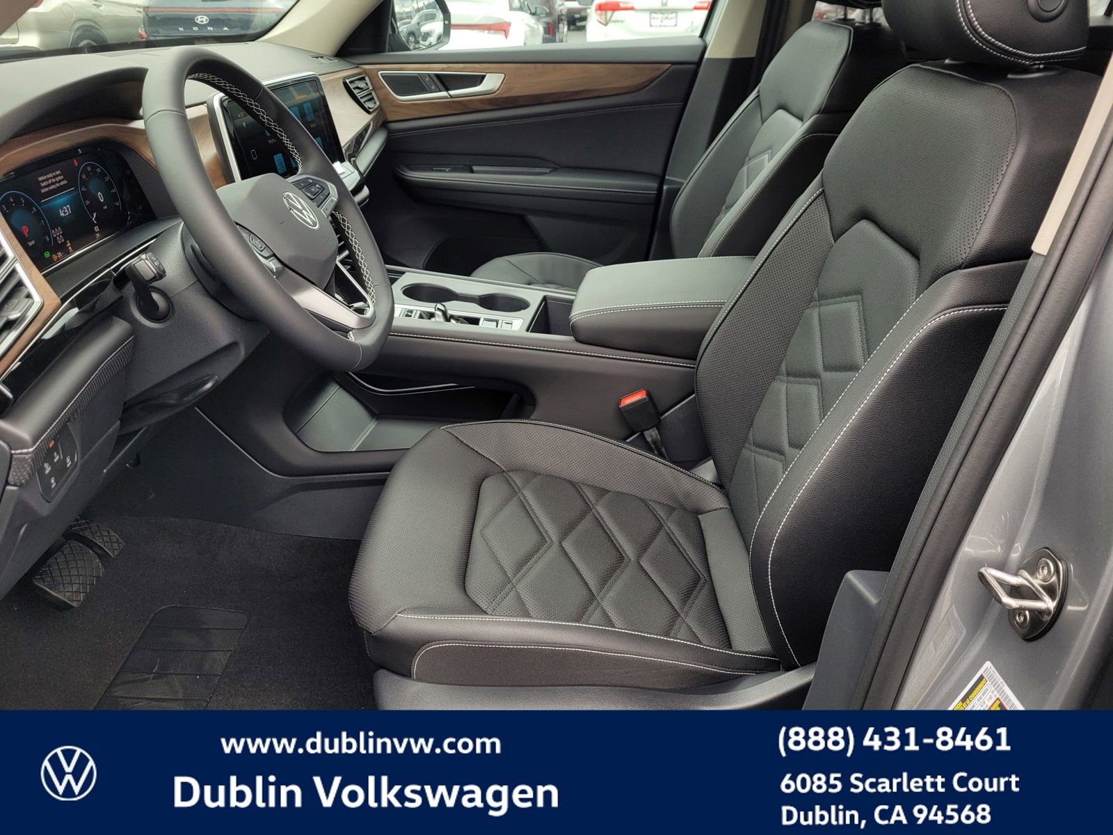 New 2026 Volkswagen Atlas SE image 13