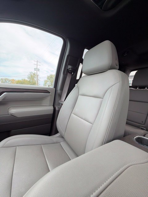 Used 2023 GMC Sierra 1500 SLT w/ SLT Convenience Package AWD/4WD image 18