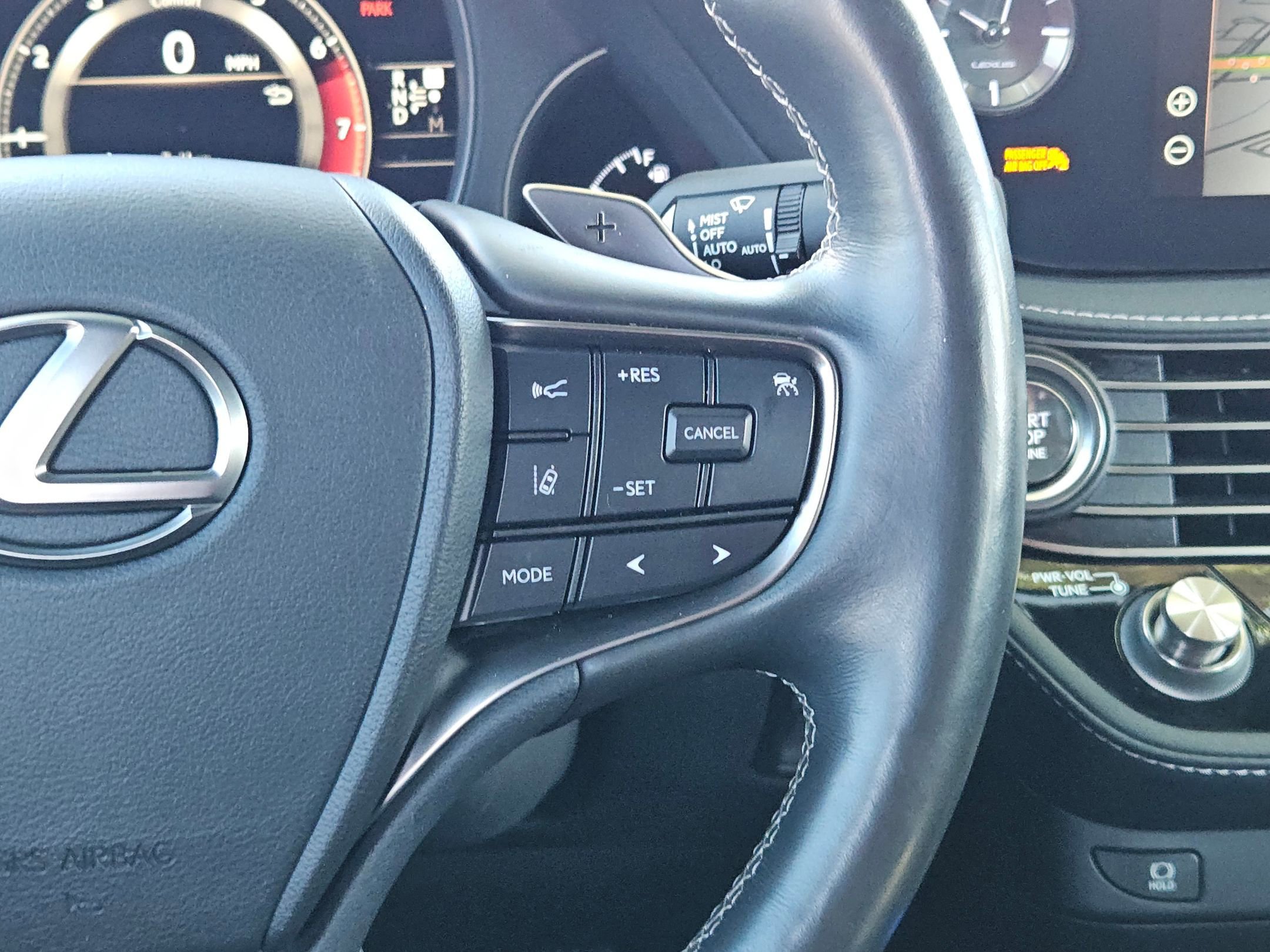 Used 2021 Lexus LS 500 image 22