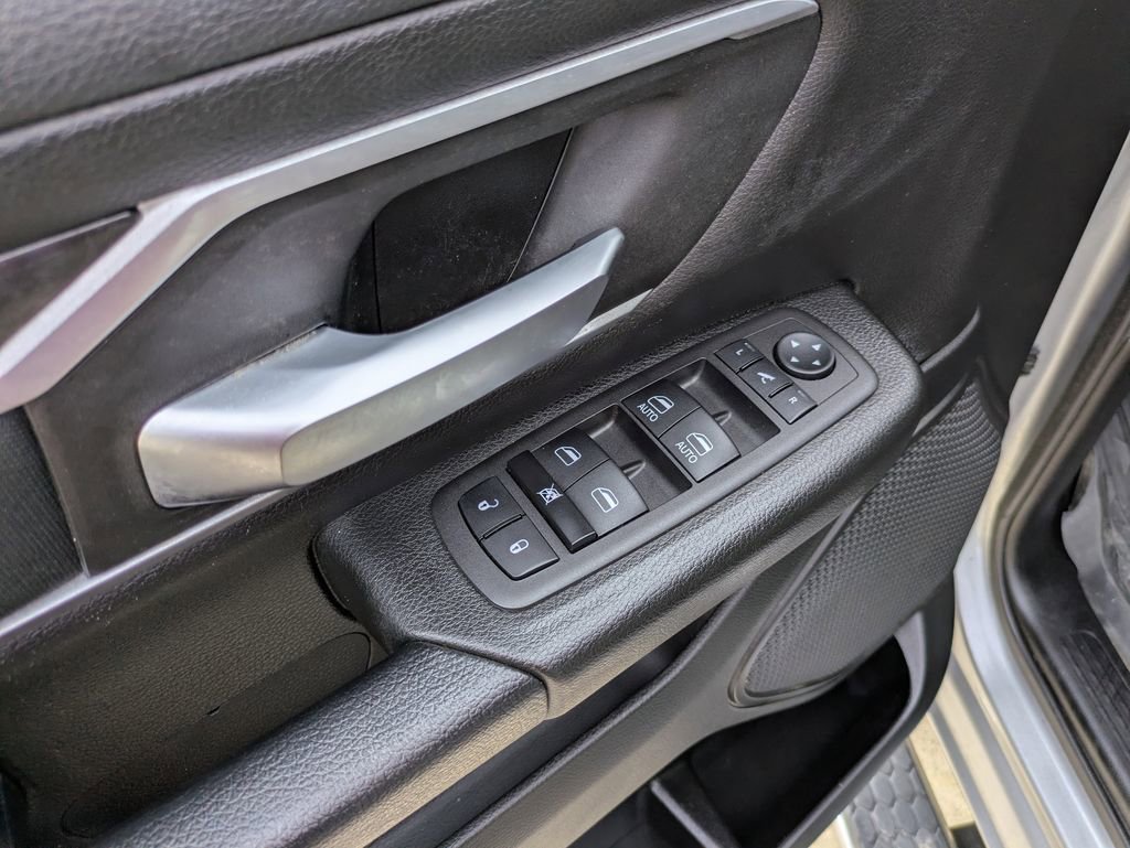 Used 2023 RAM 1500 Big Horn image 10
