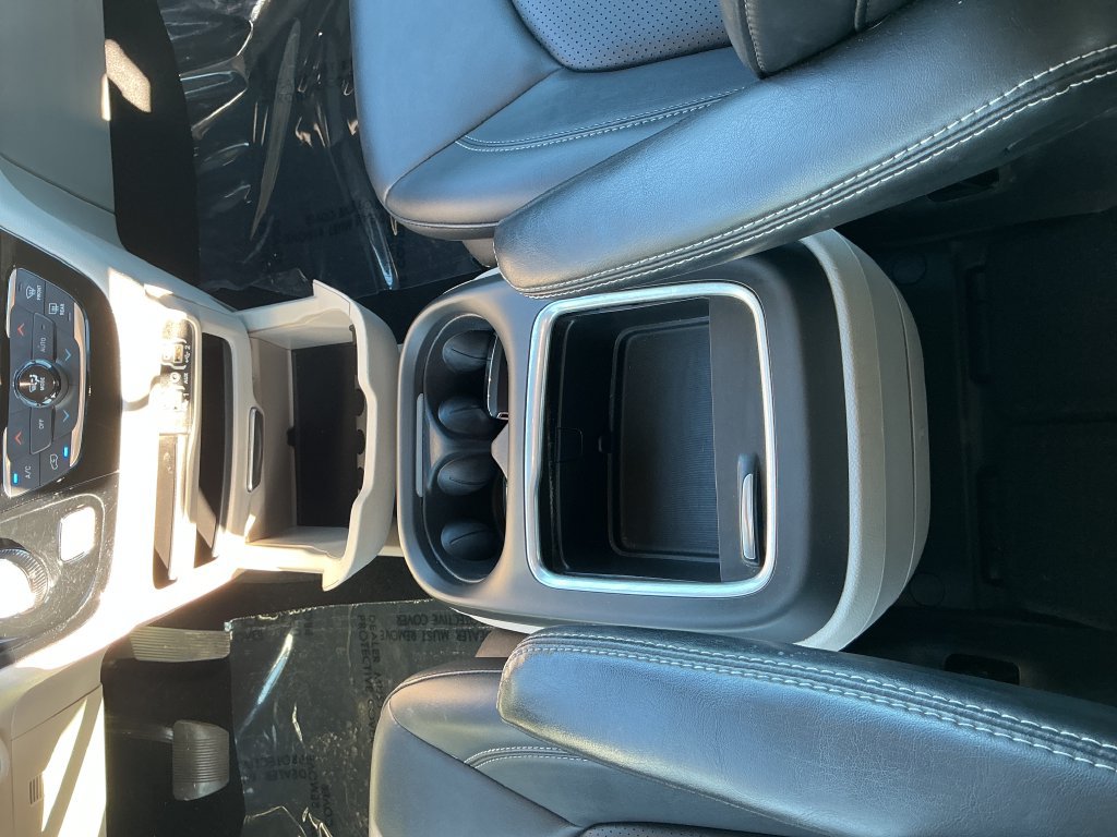 Used 2024 Chrysler Pacifica Touring-L FWD image 24