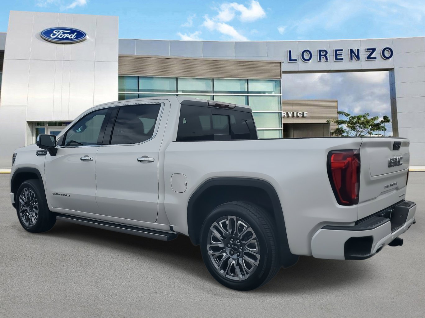 Used 2024 GMC Sierra 1500 Denali Ultimate image 7
