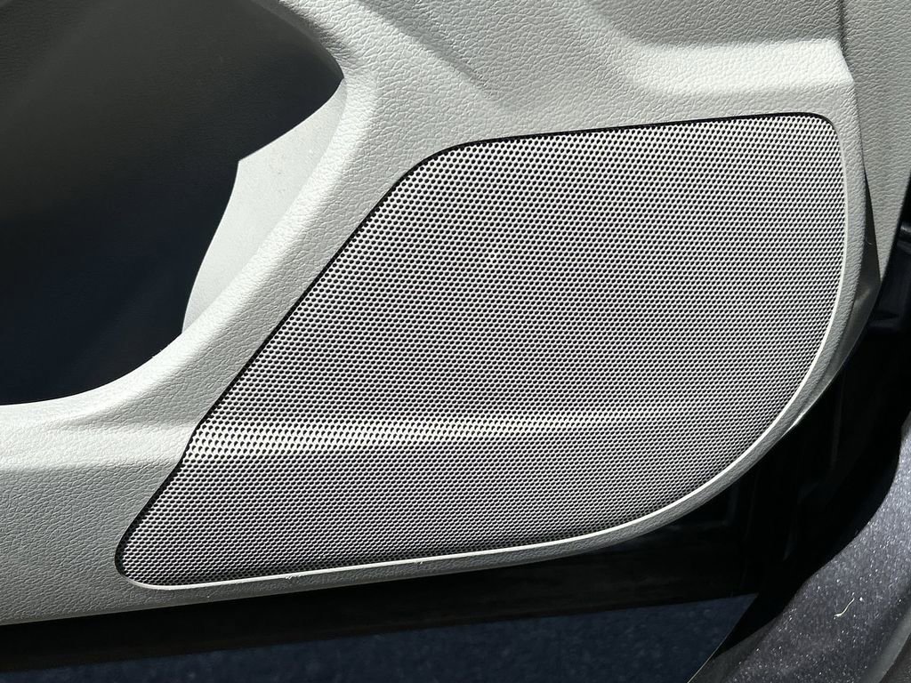 Used 2017 Acura TLX V6 w/ Technology Package image 25