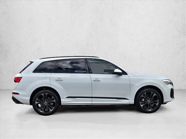 Used 2025 Audi Q7 3.0T Premium Plus w/ Premium Plus Package AWD/4WD video 4