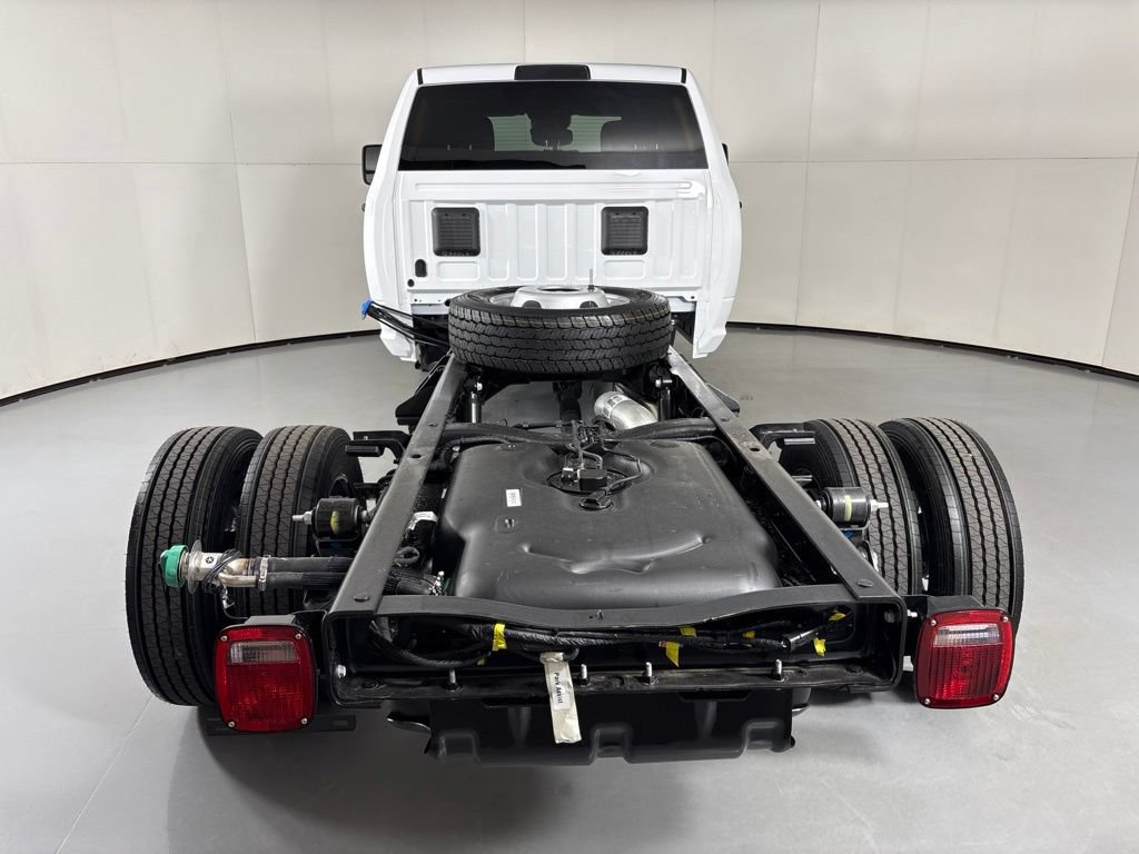 New 2026 RAM 4500 Tradesman RWD image 7