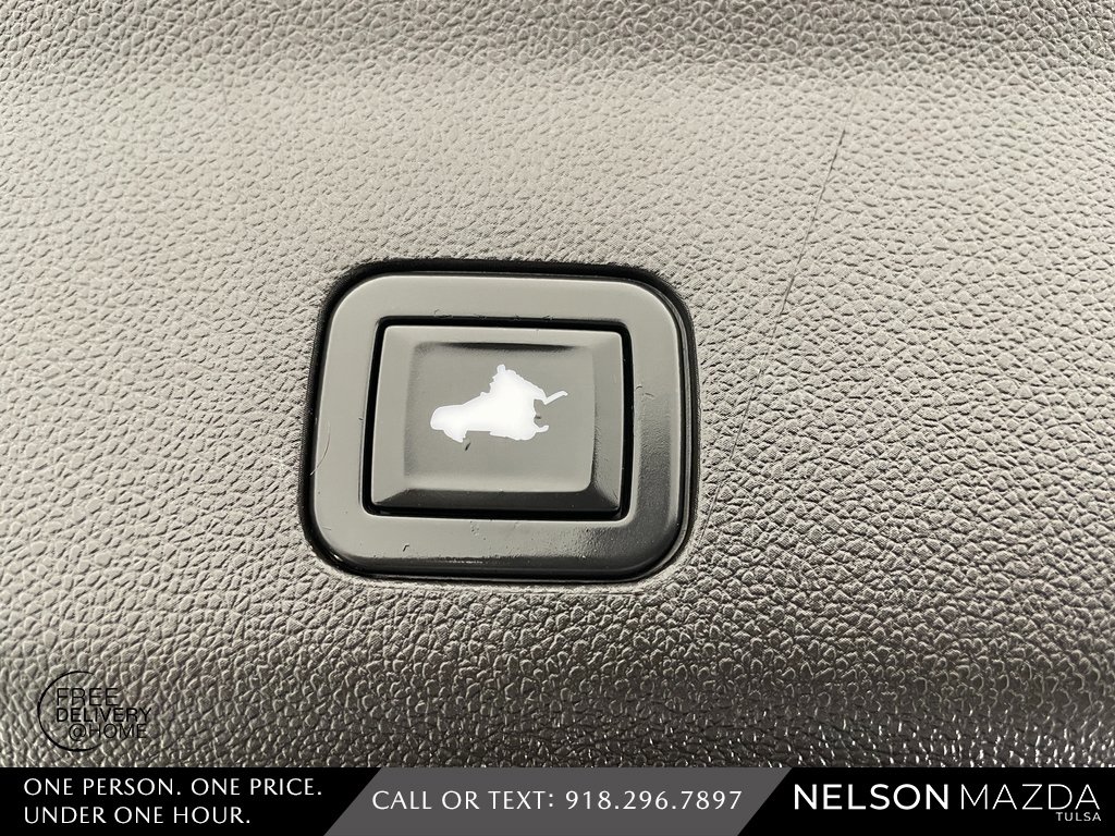 Used 2021 Cadillac Escalade Sport Platinum image 43