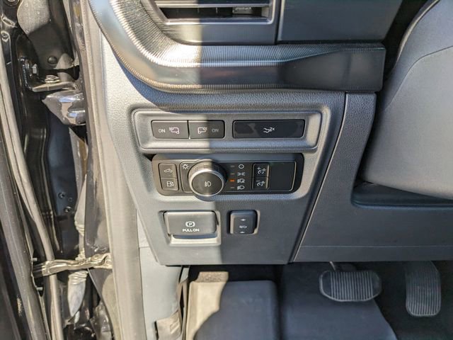 Certified 2024 Ford F150 Lariat w/ Equipment Group 502A High image 30