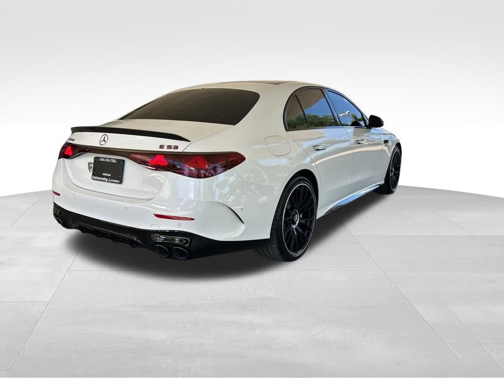 Used 2026 Mercedes-Benz E 53 AMG e 4MATIC Sedan image 3