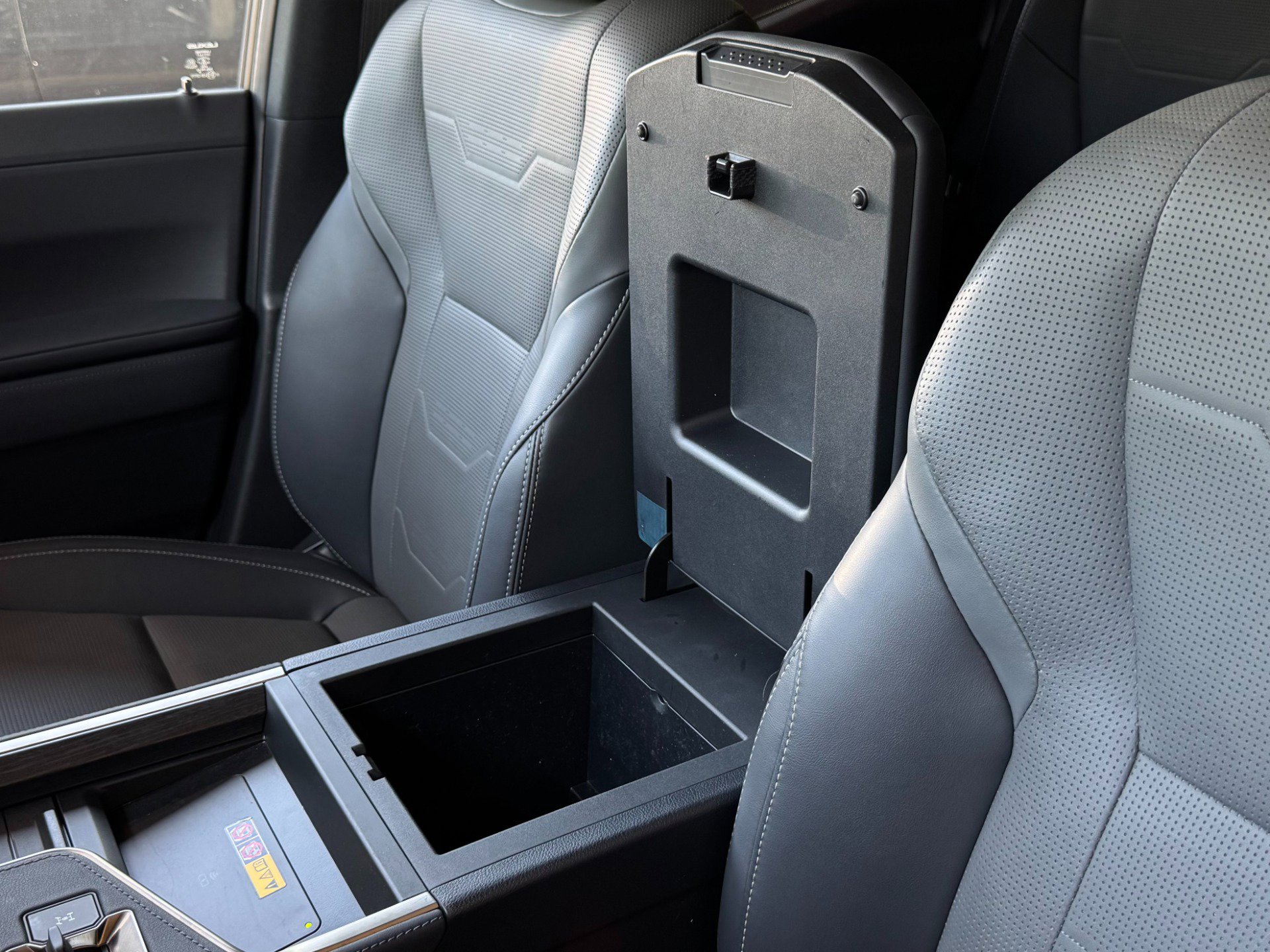 Used 2024 Lexus GX 550 AWD/4WD image 17