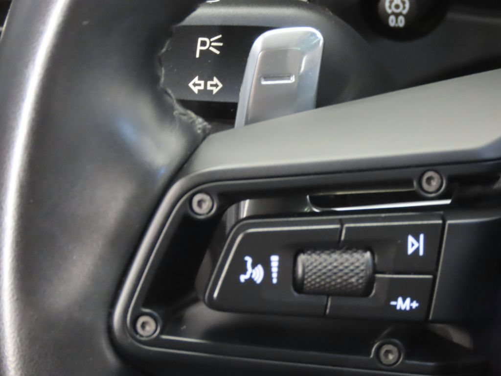 Certified 2024 Porsche Macan Turbo AWD/4WD image 20