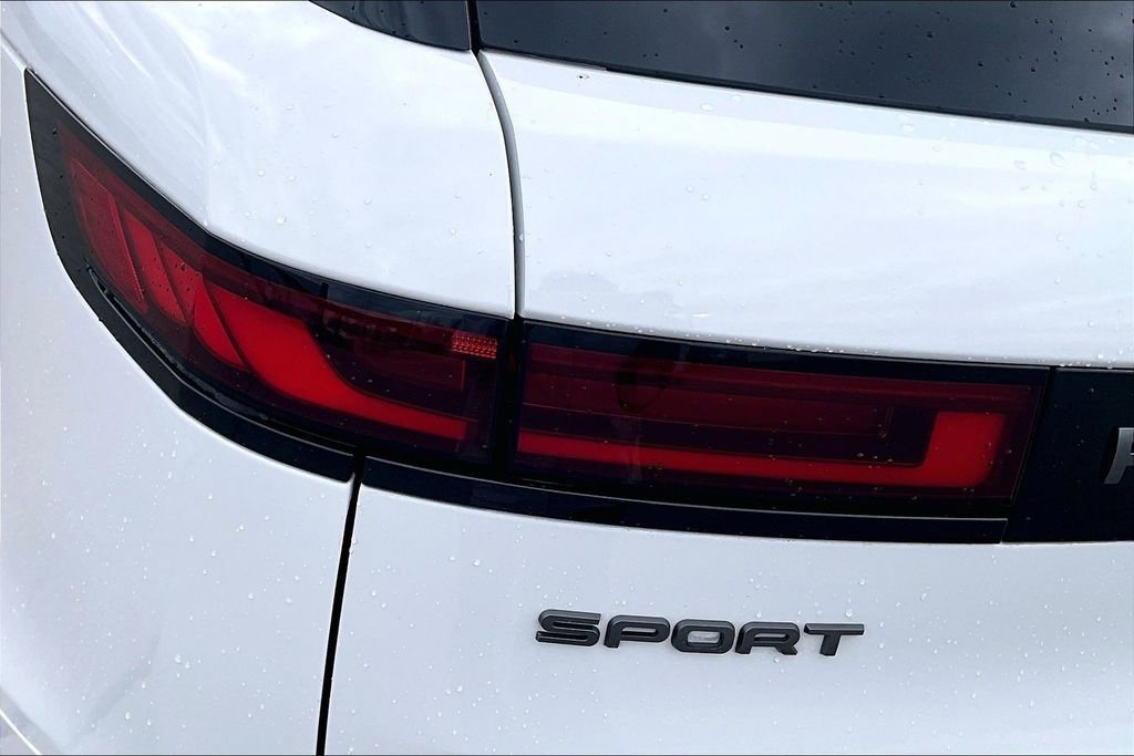 Used 2024 Land Rover Range Rover Sport SE image 31