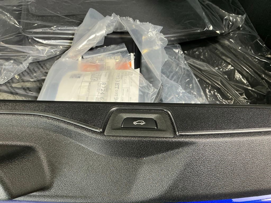 New 2026 BMW X5 M Competition w/ Executive Package AWD/4WD image 31