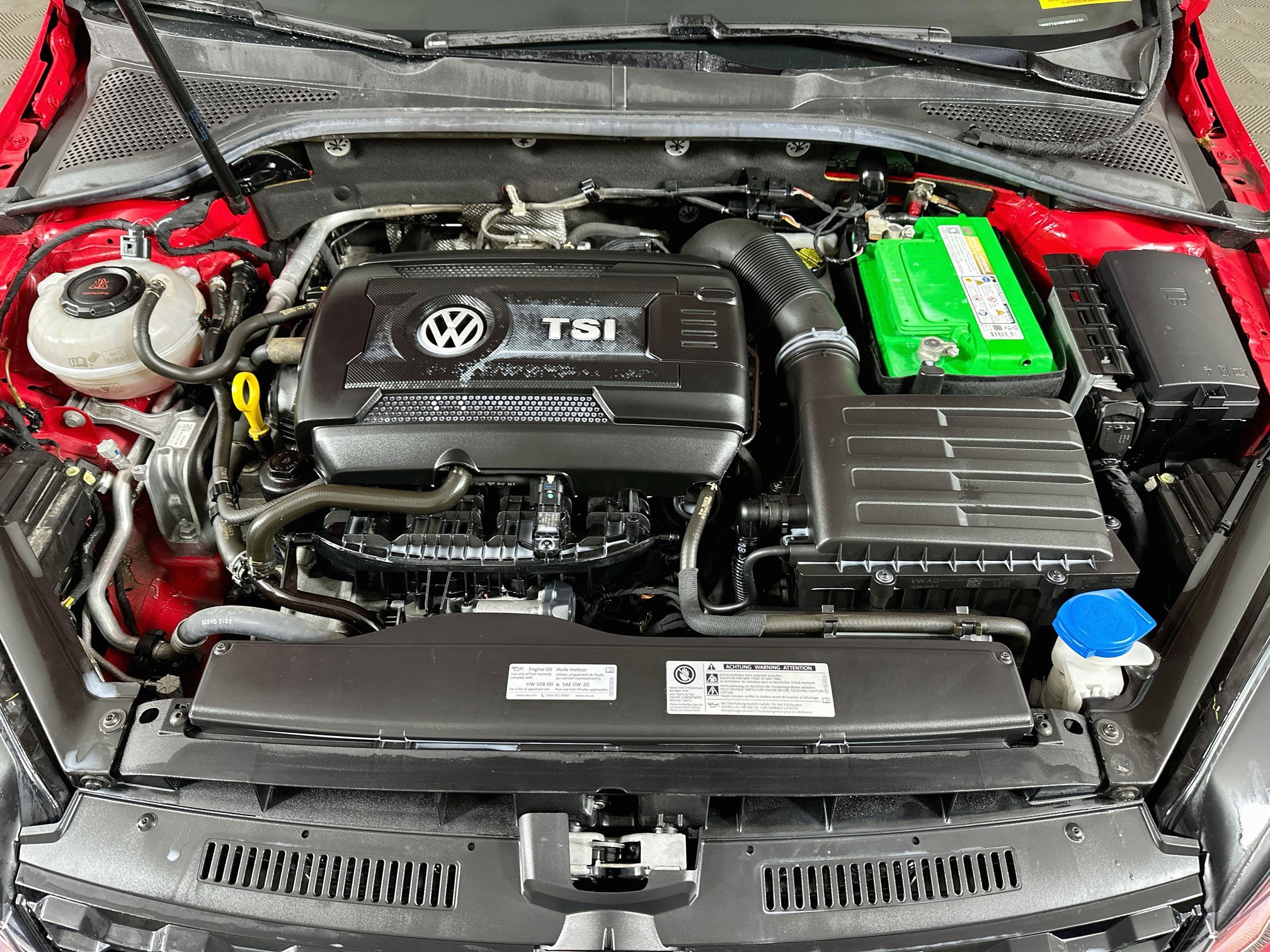 Used 2019 Volkswagen GTI SE FWD image 27