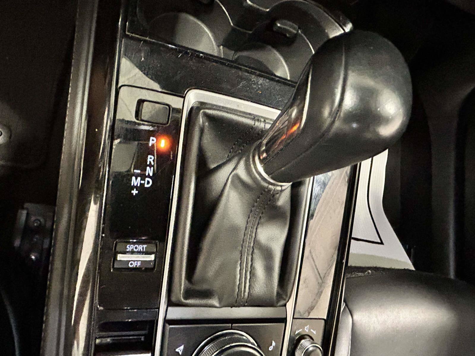 Used 2025 MAZDA CX-30 AWD 2.5 S w/ Select Sport Pkg image 18