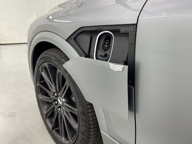 New 2026 Cadillac Lyriq V w/ LPO, Floor Liner Package image 29