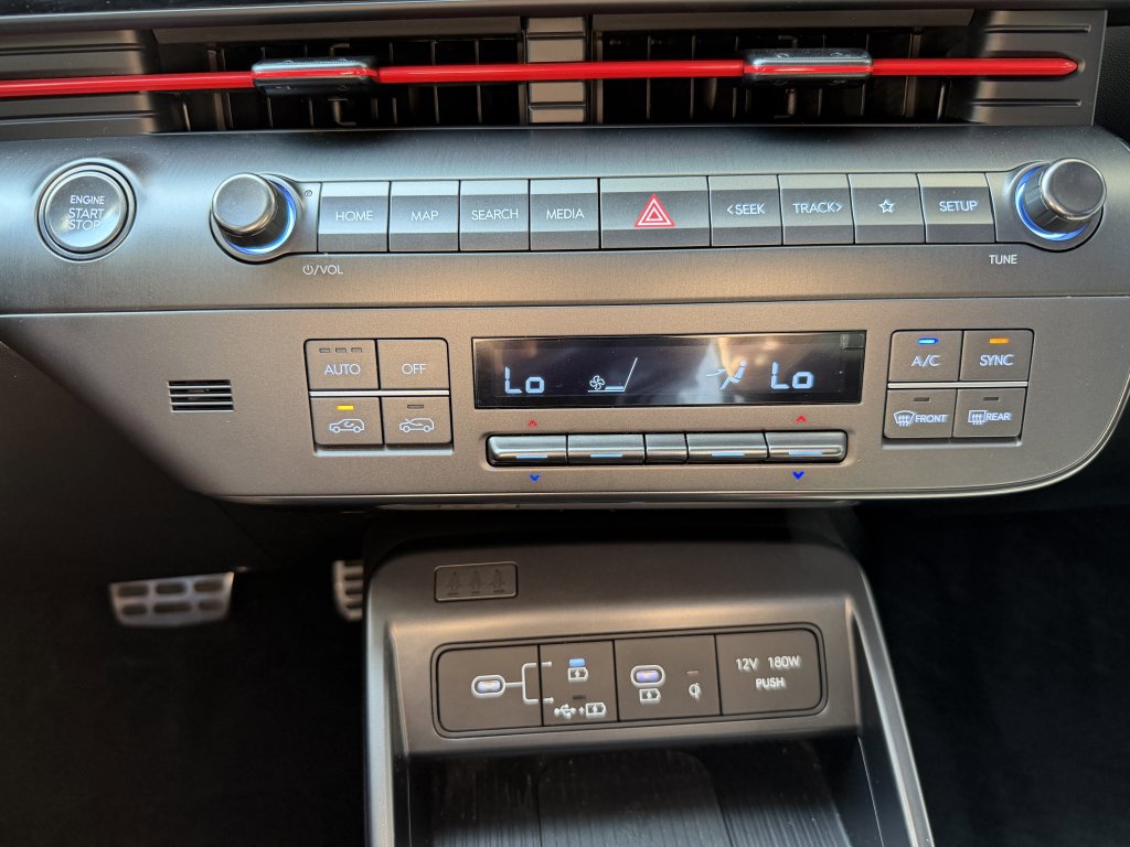 Used 2024 Hyundai Kona N Line FWD image 23