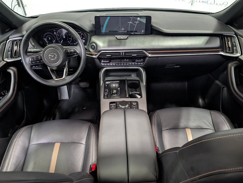 Used 2024 MAZDA CX-90 Plug-In Hybrid w/ Premium Plus AWD/4WD image 13