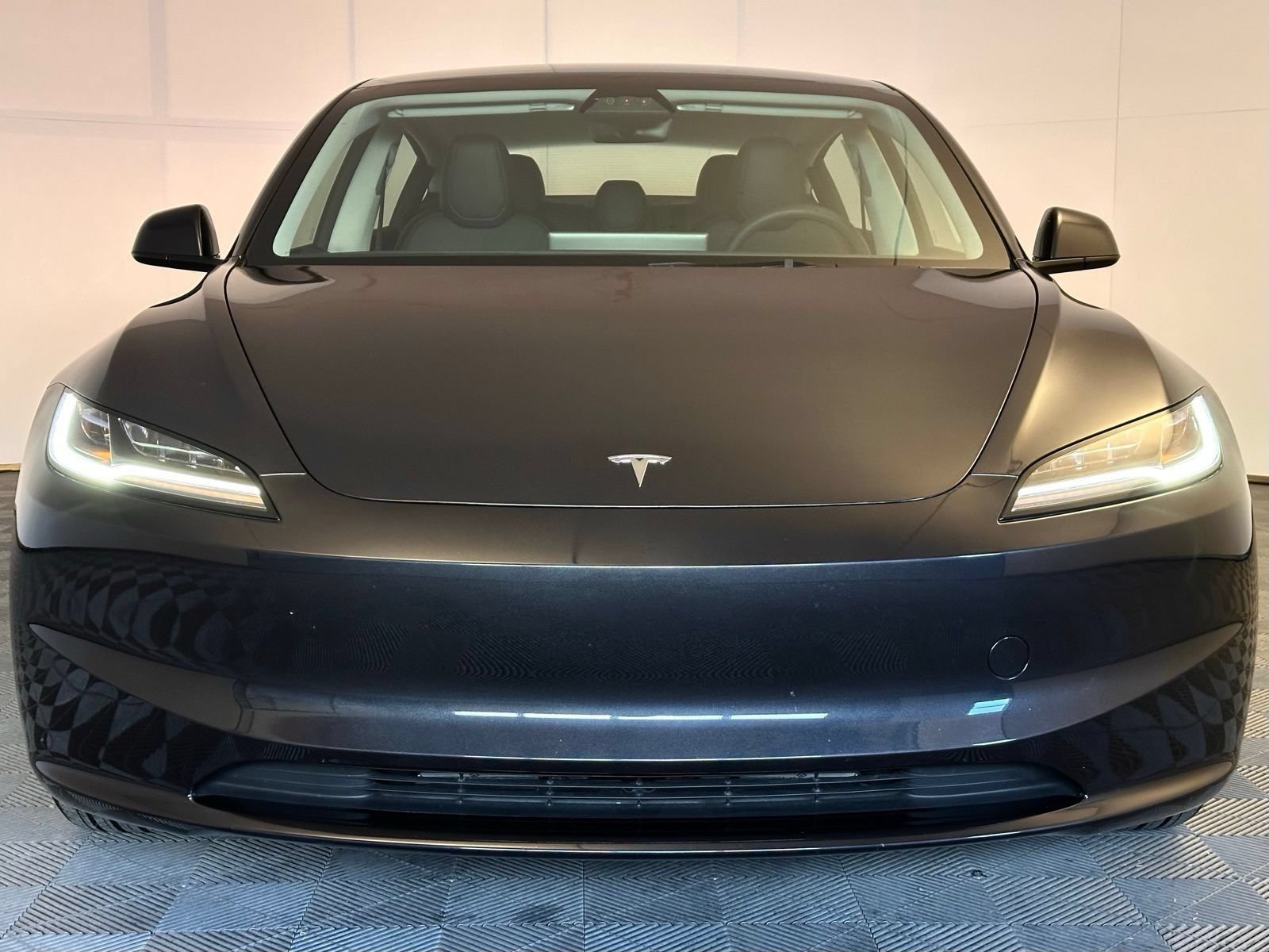 Used 2024 Tesla Model 3 Standard Range RWD image 23