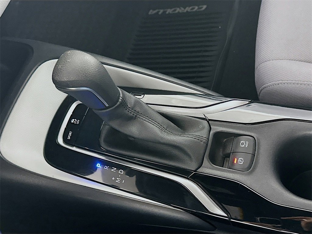 Used 2021 Toyota Corolla SE image 16