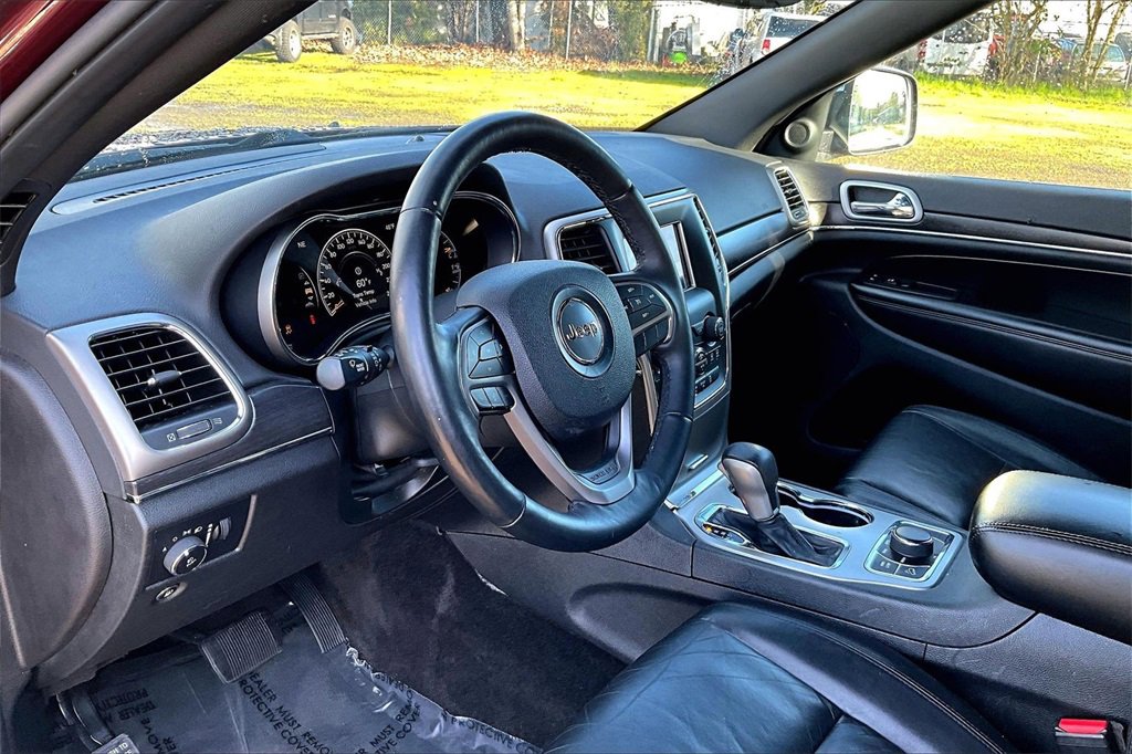 Used 2018 Jeep Grand Cherokee Limited w/ Trailer Tow Group IV image 16