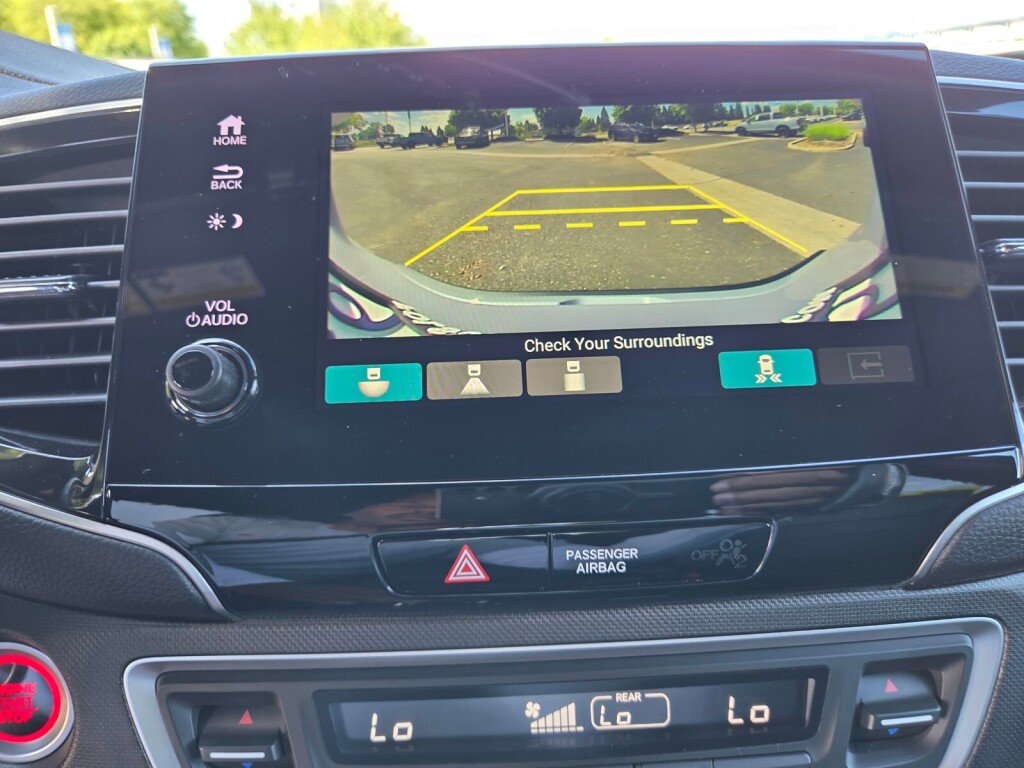 Certified 2025 Honda Passport TrailSport image 13