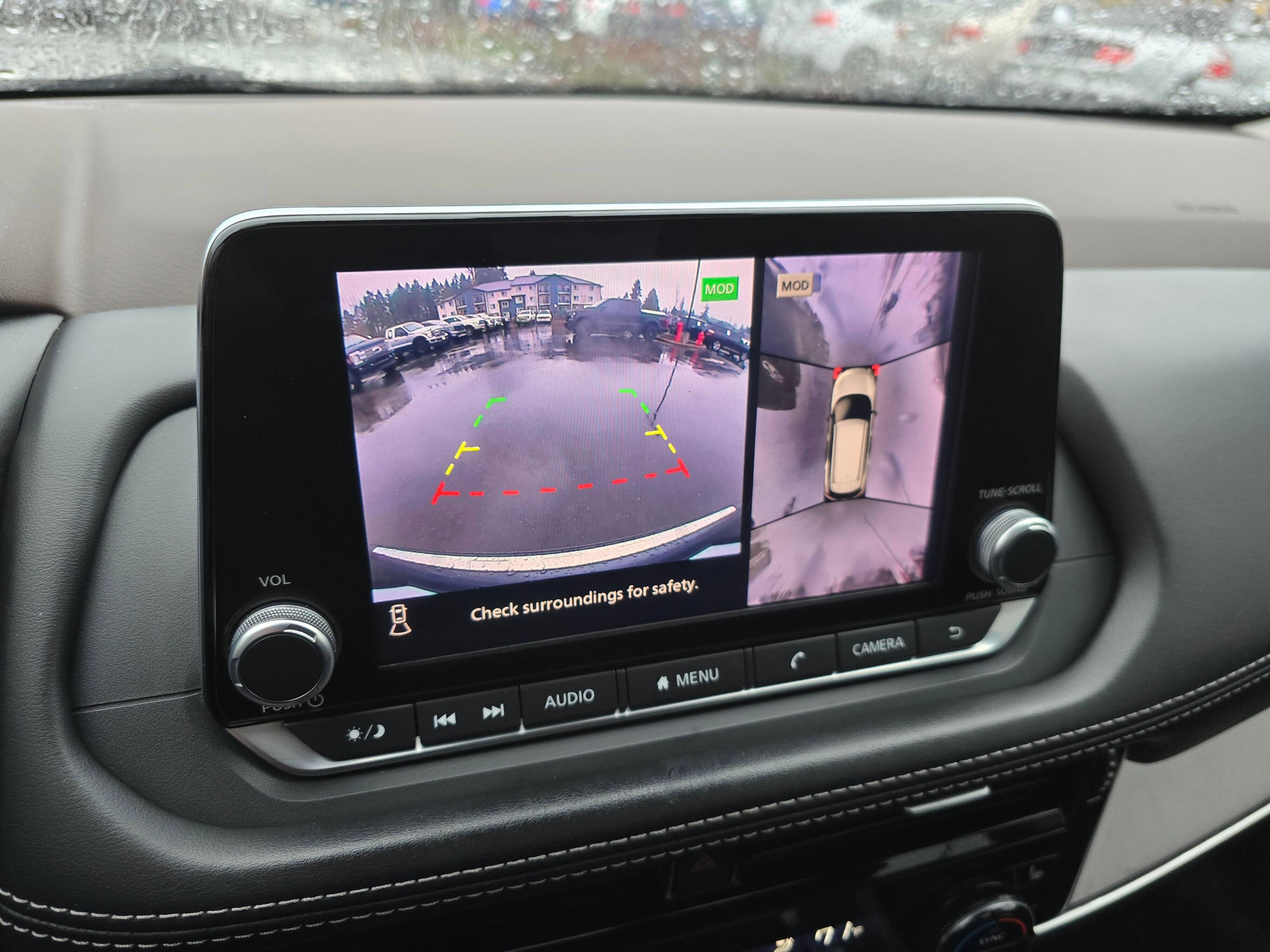 Used 2021 Nissan Rogue SV w/ Premium Package image 16