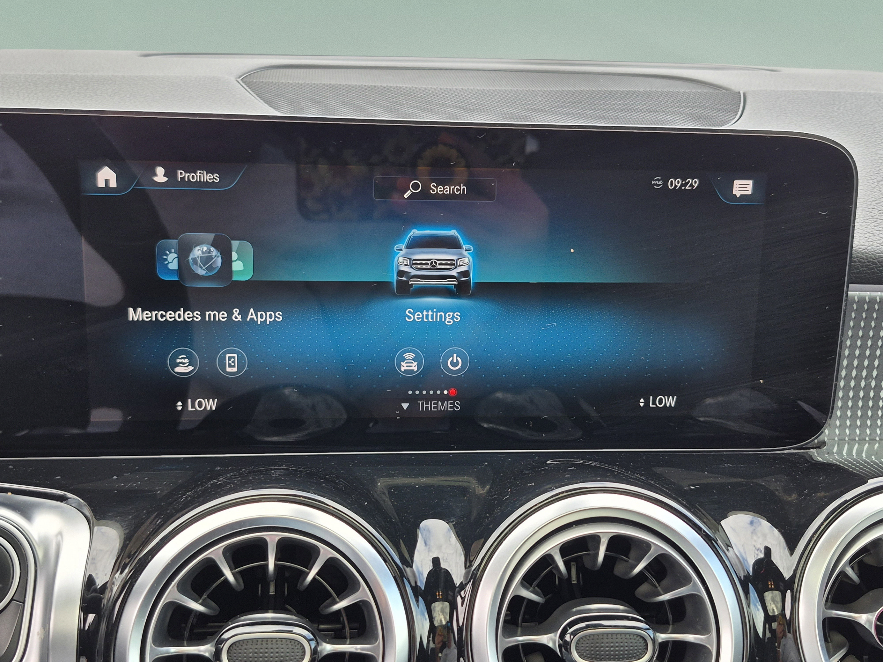 Used 2023 Mercedes-Benz GLB 250 image 27