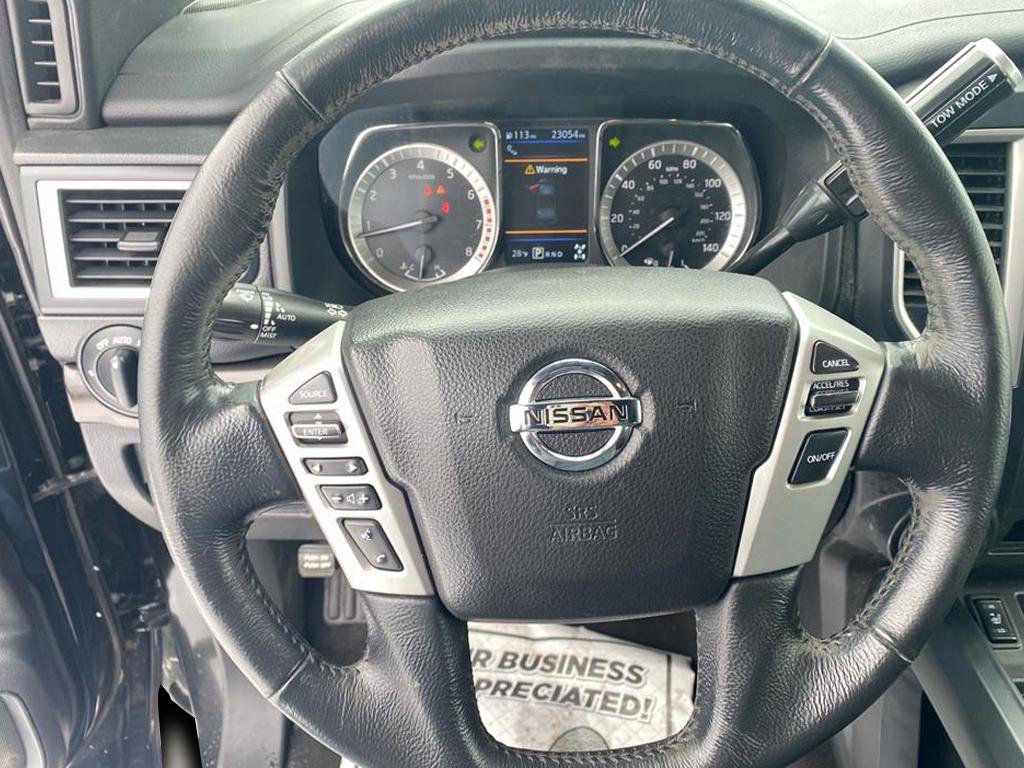 Used 2019 Nissan Titan SV w/ SV Convenience Package image 6