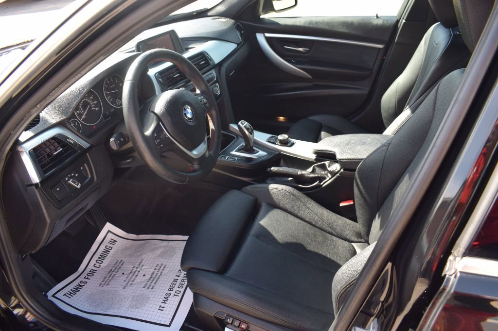 Used 2018 BMW 330i Sedan w/ Convenience Package image 8