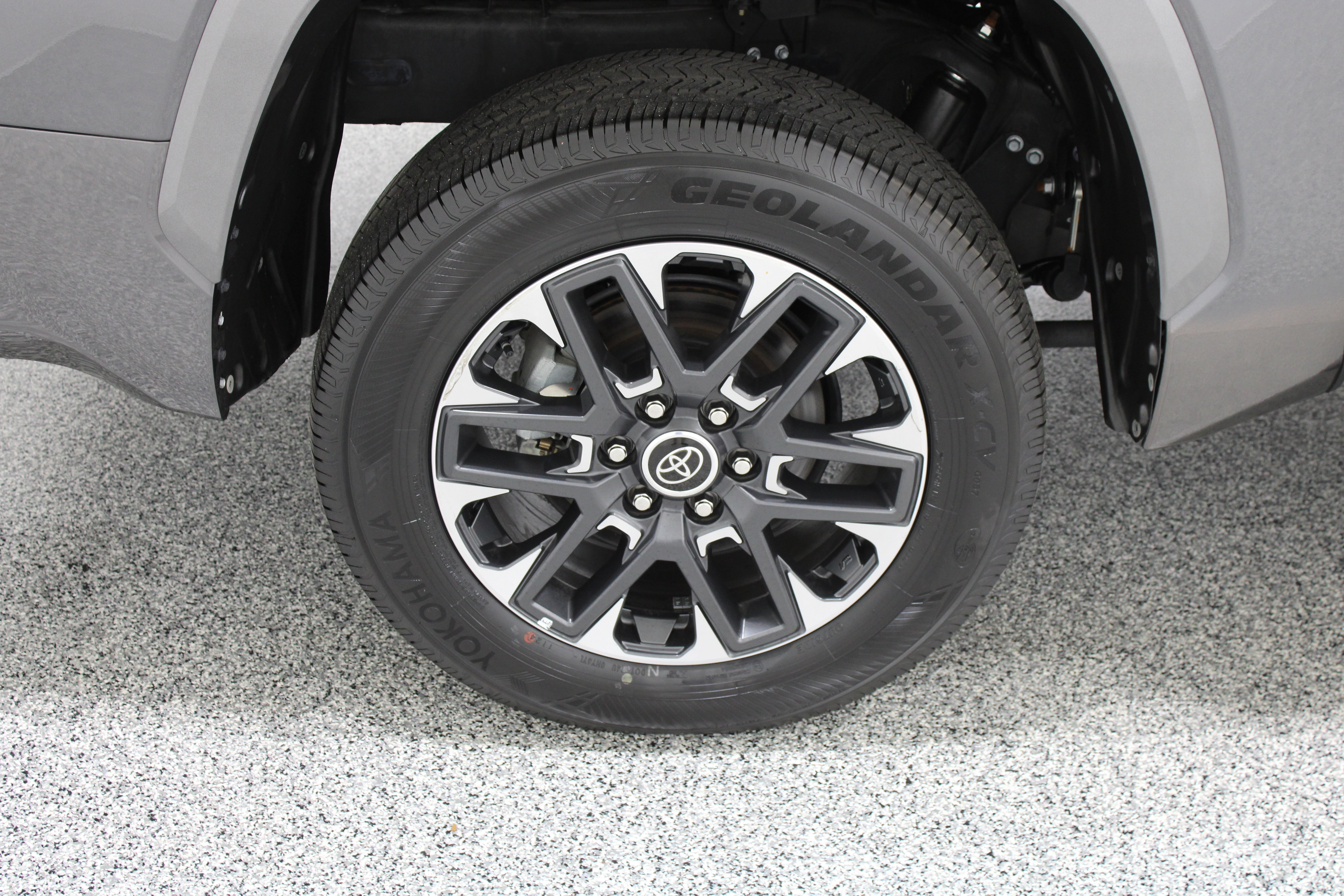 Used 2024 Toyota Tundra Limited w/ Power Package AWD/4WD image 6