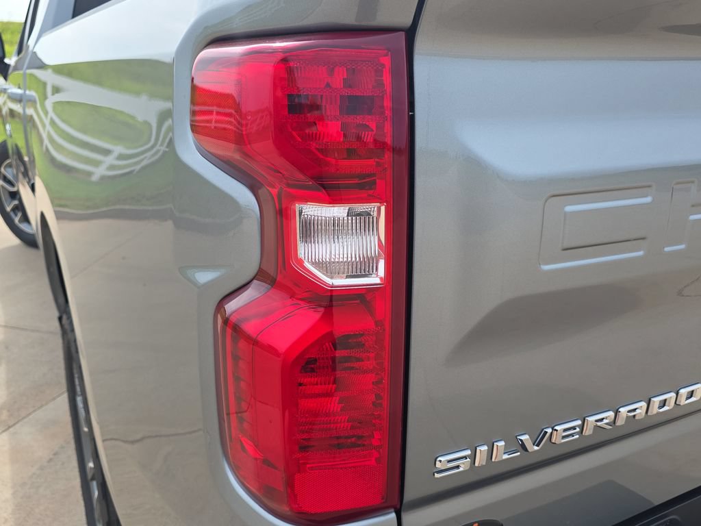 New 2026 Chevrolet Silverado 1500 LT AWD/4WD image 32