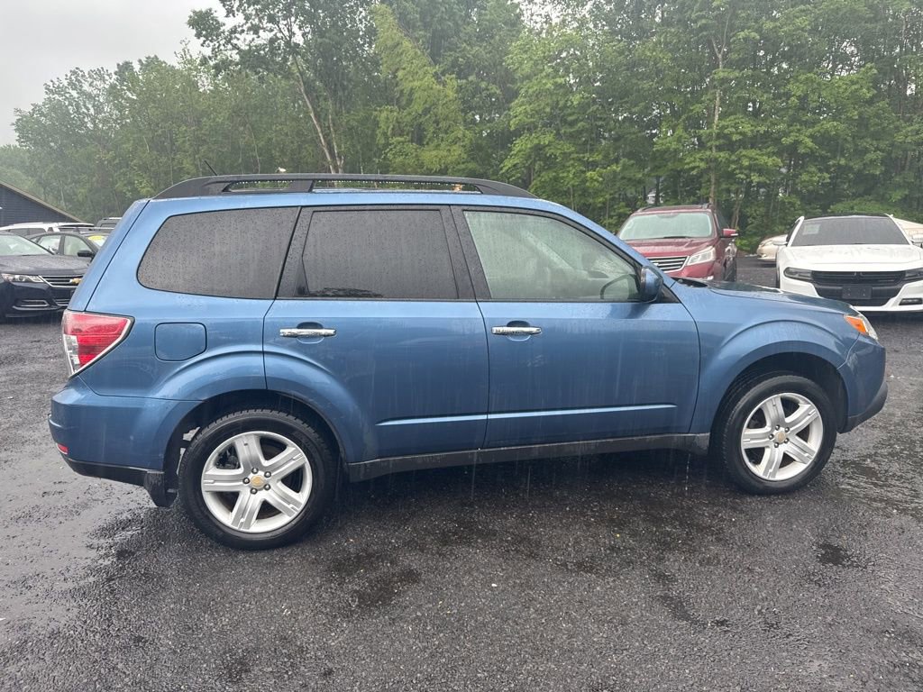 Used 2009 Subaru Forester 2.5X Limited image 3