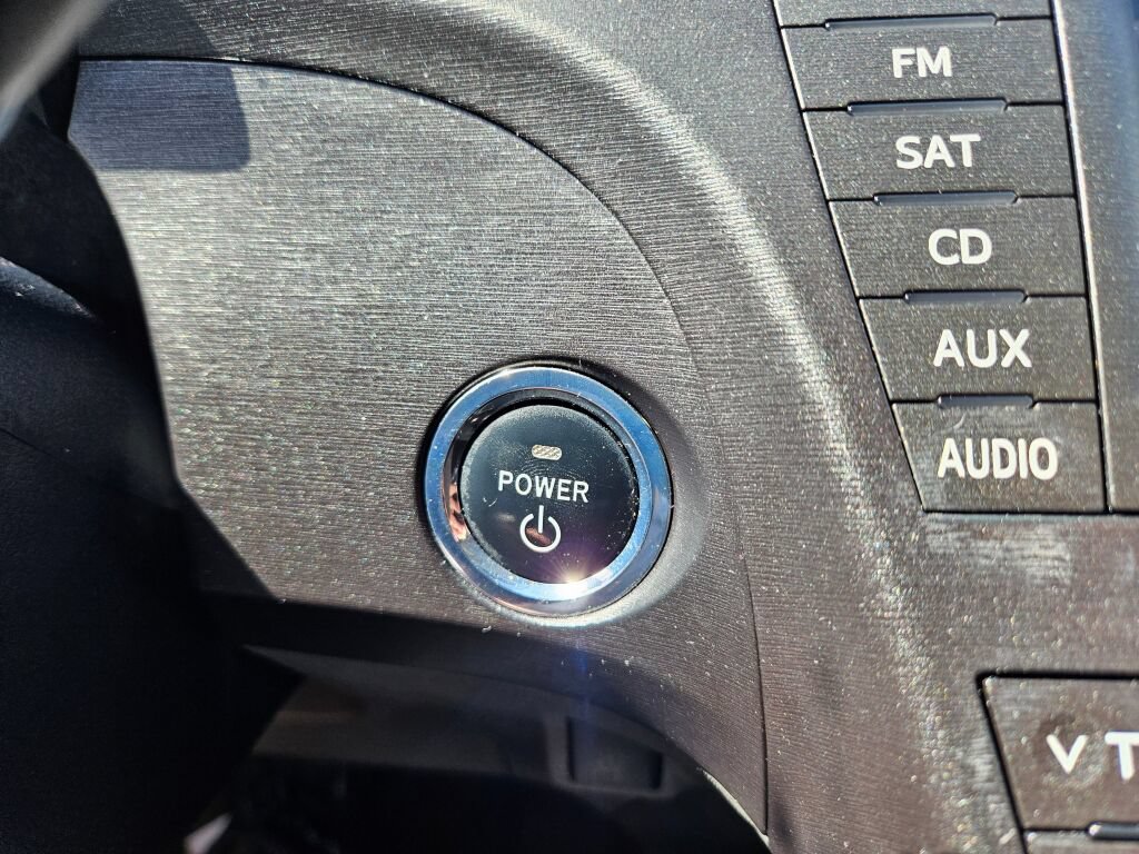 Used 2010 Toyota Prius Three FWD image 24