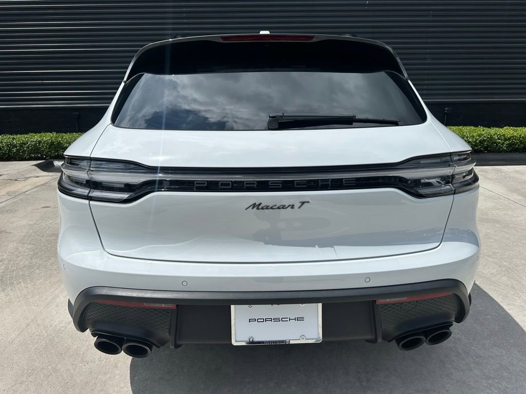 Certified 2026 Porsche Macan Turbo AWD/4WD image 12