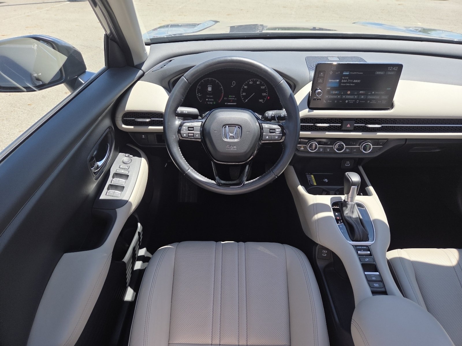Used 2025 Honda HR-V EX-L image 25