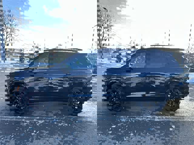 Used 2024 Chevrolet Traverse RS w/ LPO, Floor Liner Package image 2