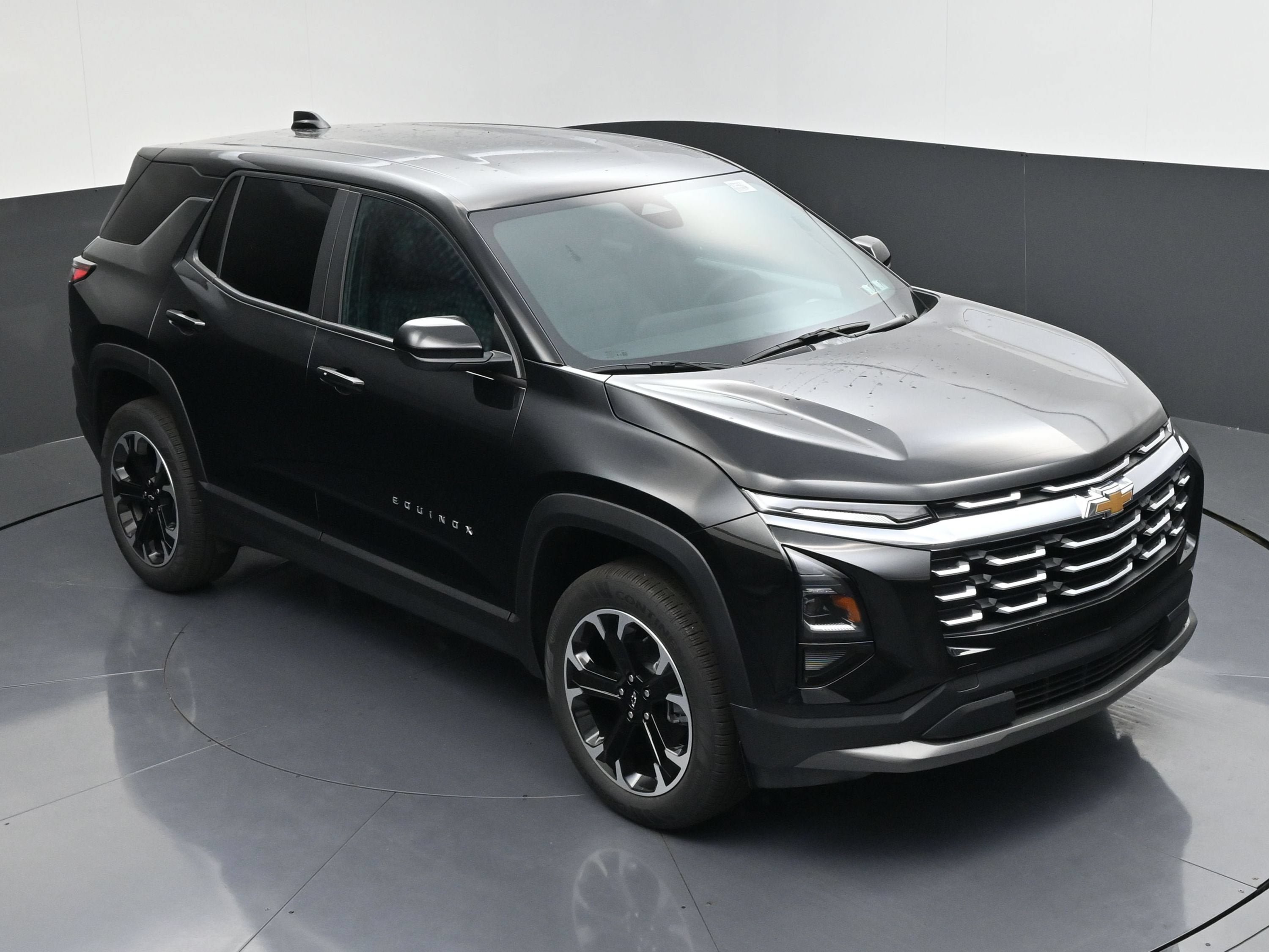 New 2027 Chevrolet Equinox LT w/ Convenience Package II FWD image 50