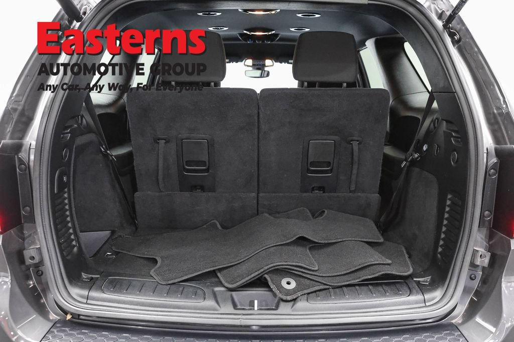 Used 2025 Dodge Durango GT RWD image 9