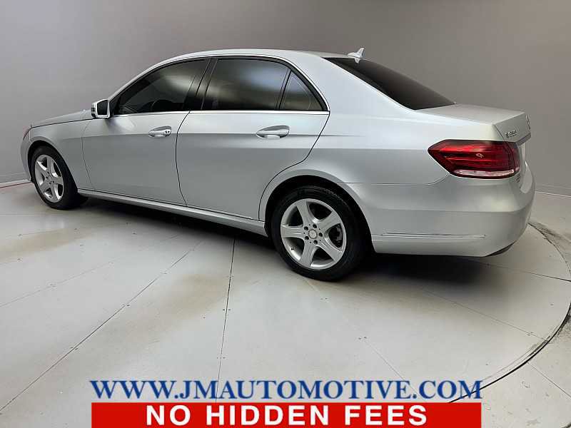 Used 2014 Mercedes-Benz E 350 4MATIC Sedan image 3