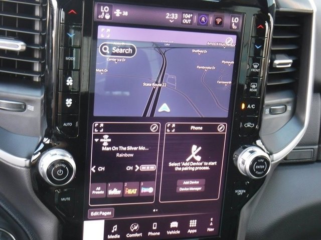 New 2026 RAM 1500 4x4 Crew Cab image 23