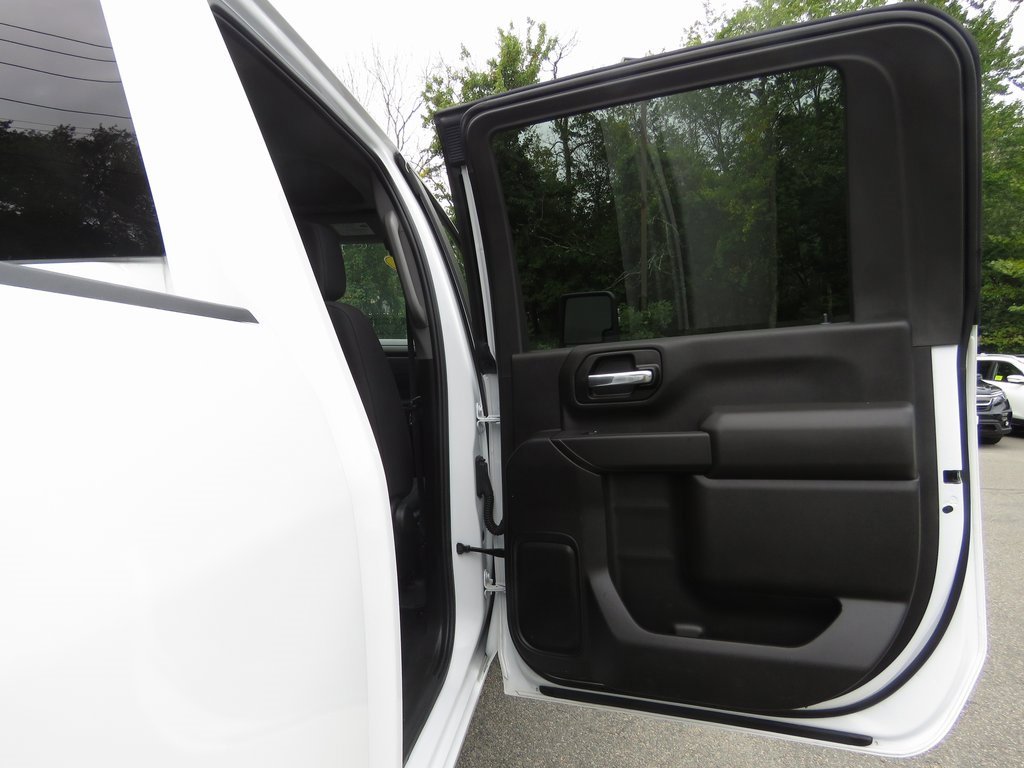 Used 2024 GMC Sierra 3500 Pro w/ Convenience Package image 17