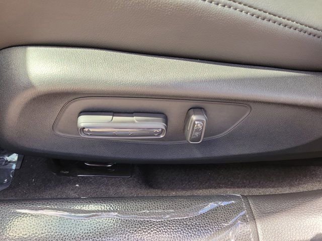 New 2026 Acura Integra FWD image 10