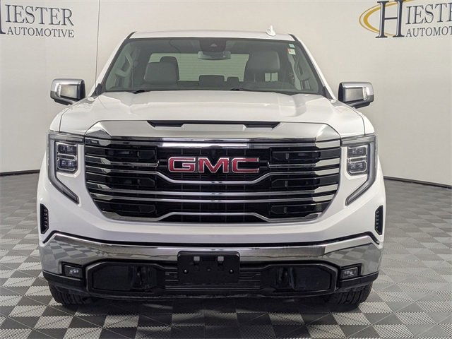 Certified 2025 GMC Sierra 1500 SLT image 3